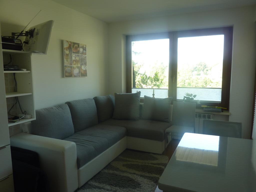 Ferienwohnung Blick Am Mittagskogel เวลเดน อัม เวิร์ทเทอร์ซี ภายนอก รูปภาพ